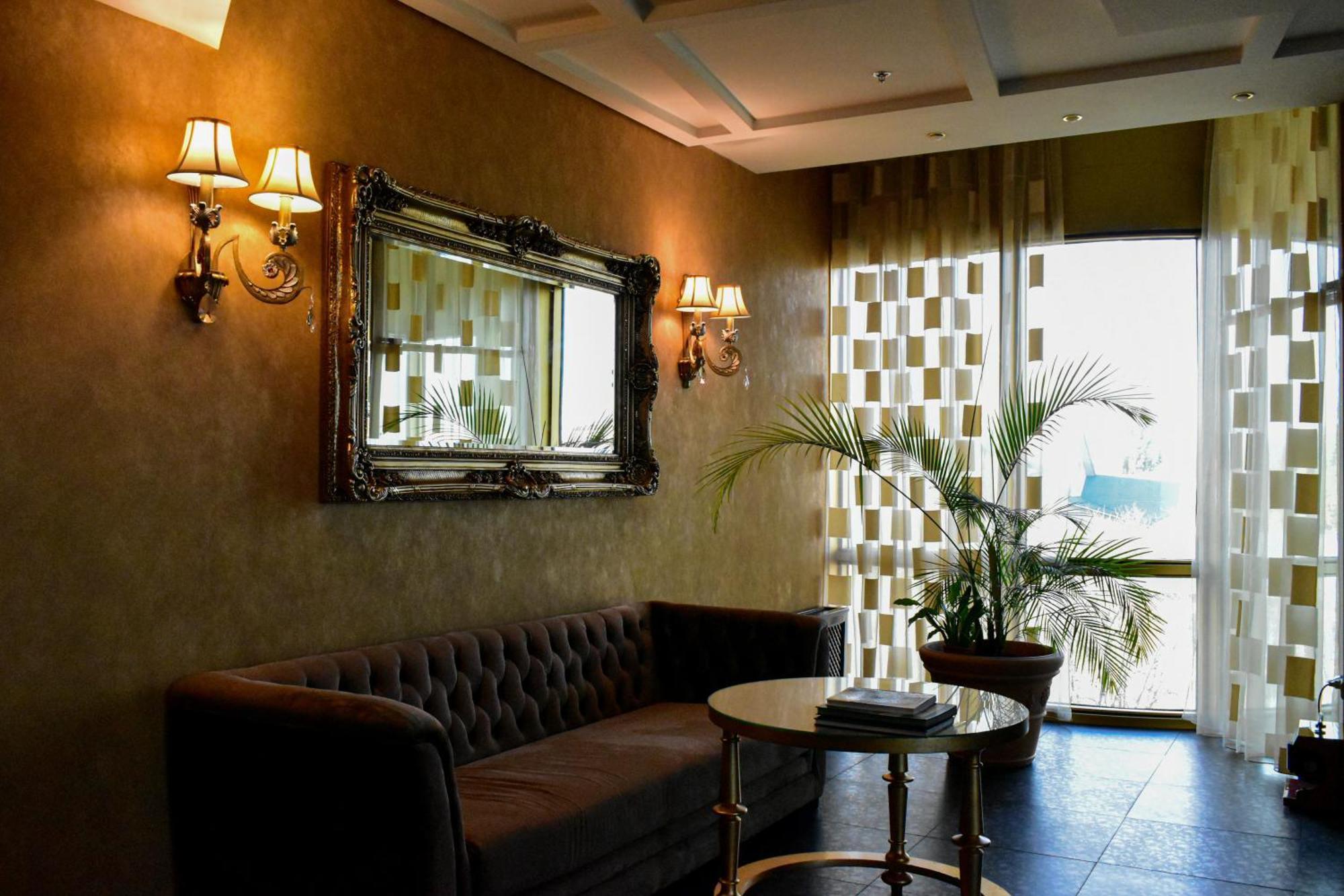 Hotel Feride Vinnytsia Exterior photo