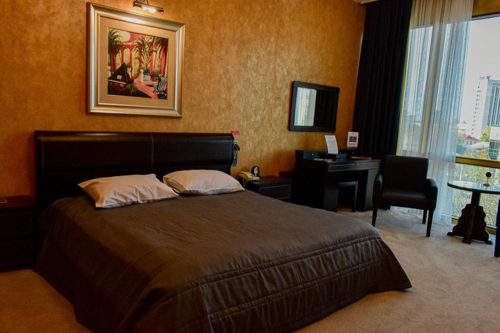 Hotel Feride Vinnytsia Exterior photo