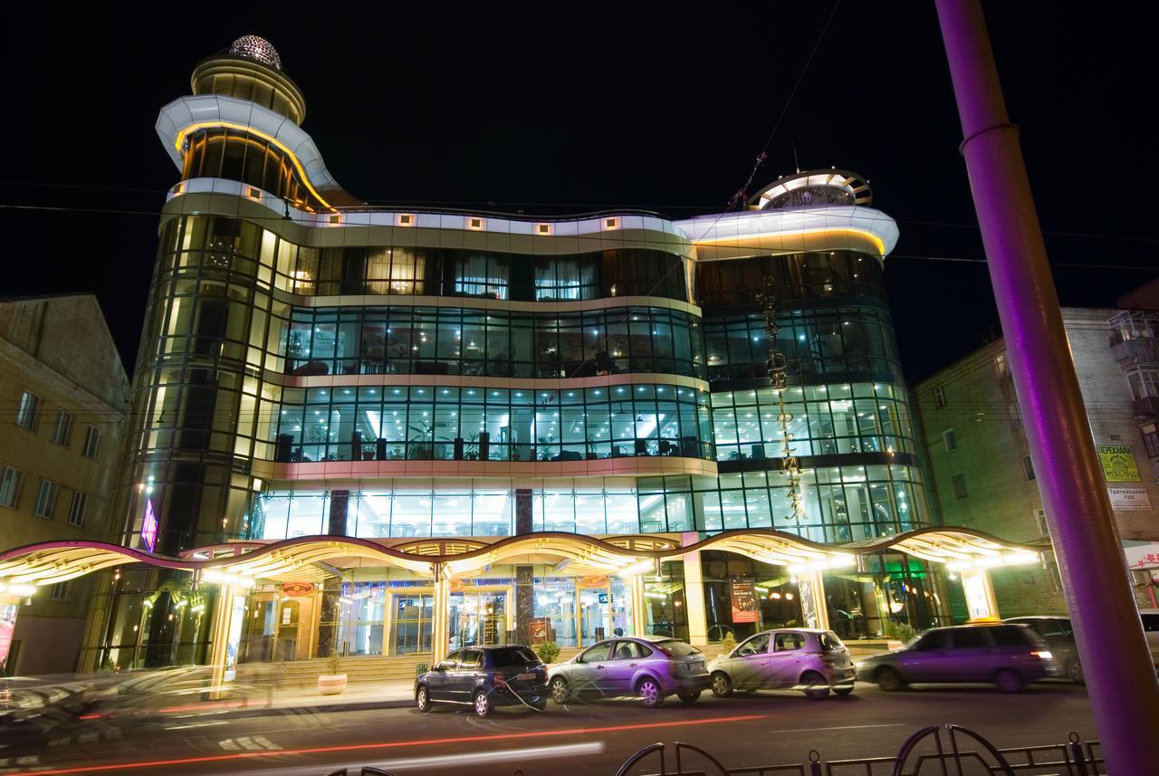 Hotel Feride Vinnytsia Exterior photo